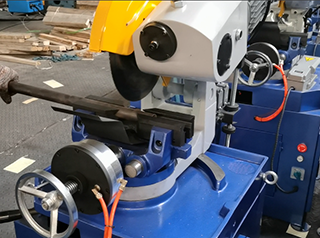 氣動(dòng)切管機(jī)